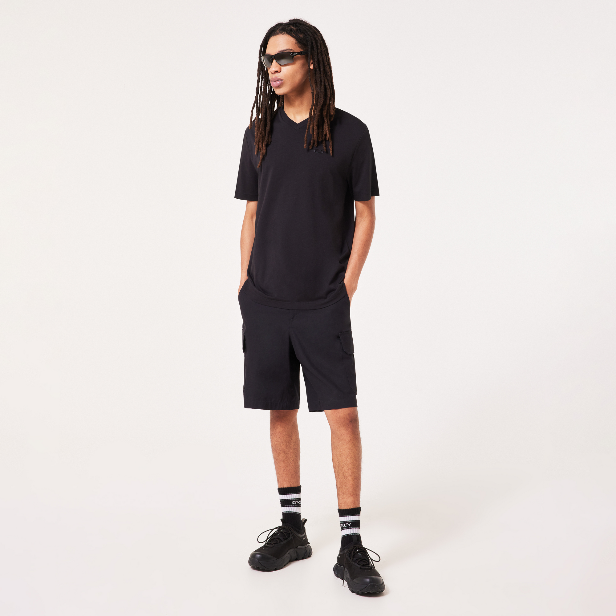 Oakley Relax V-Neck Tee-Blackout