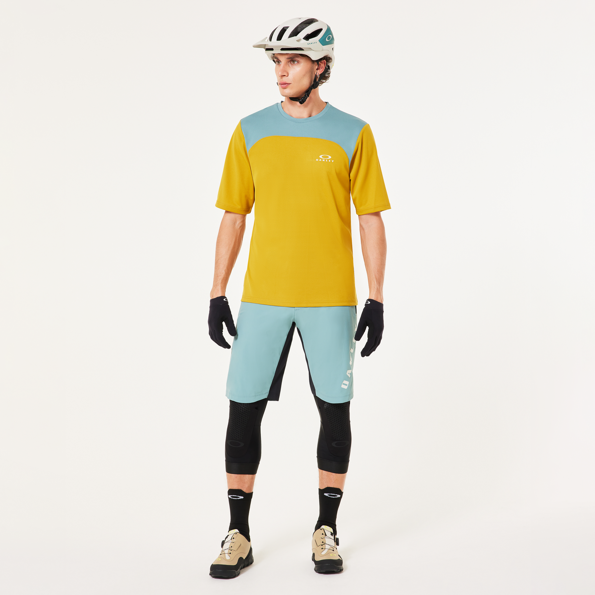 Oakley Free Ride Lined Short-Pacific