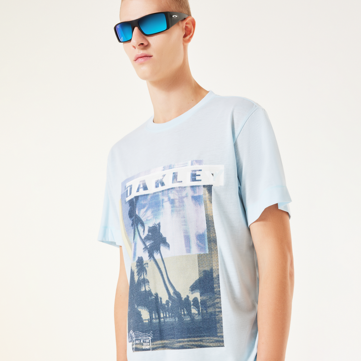 Oakley Palm Tee-Frost