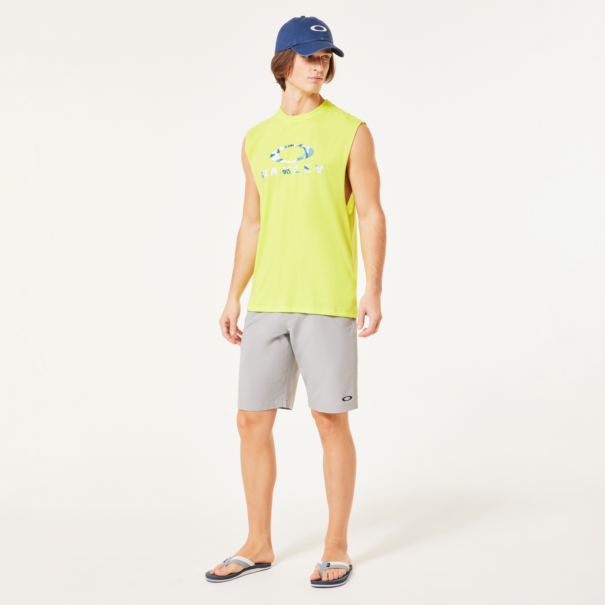 Oakley Baseline Hybrid 21" 2.0 Short-Cement