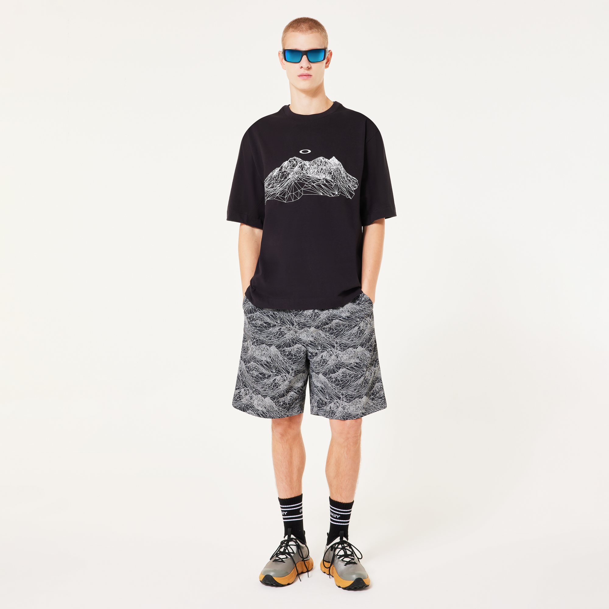 Oakley Wired Mtn Scape Tee-Blackout