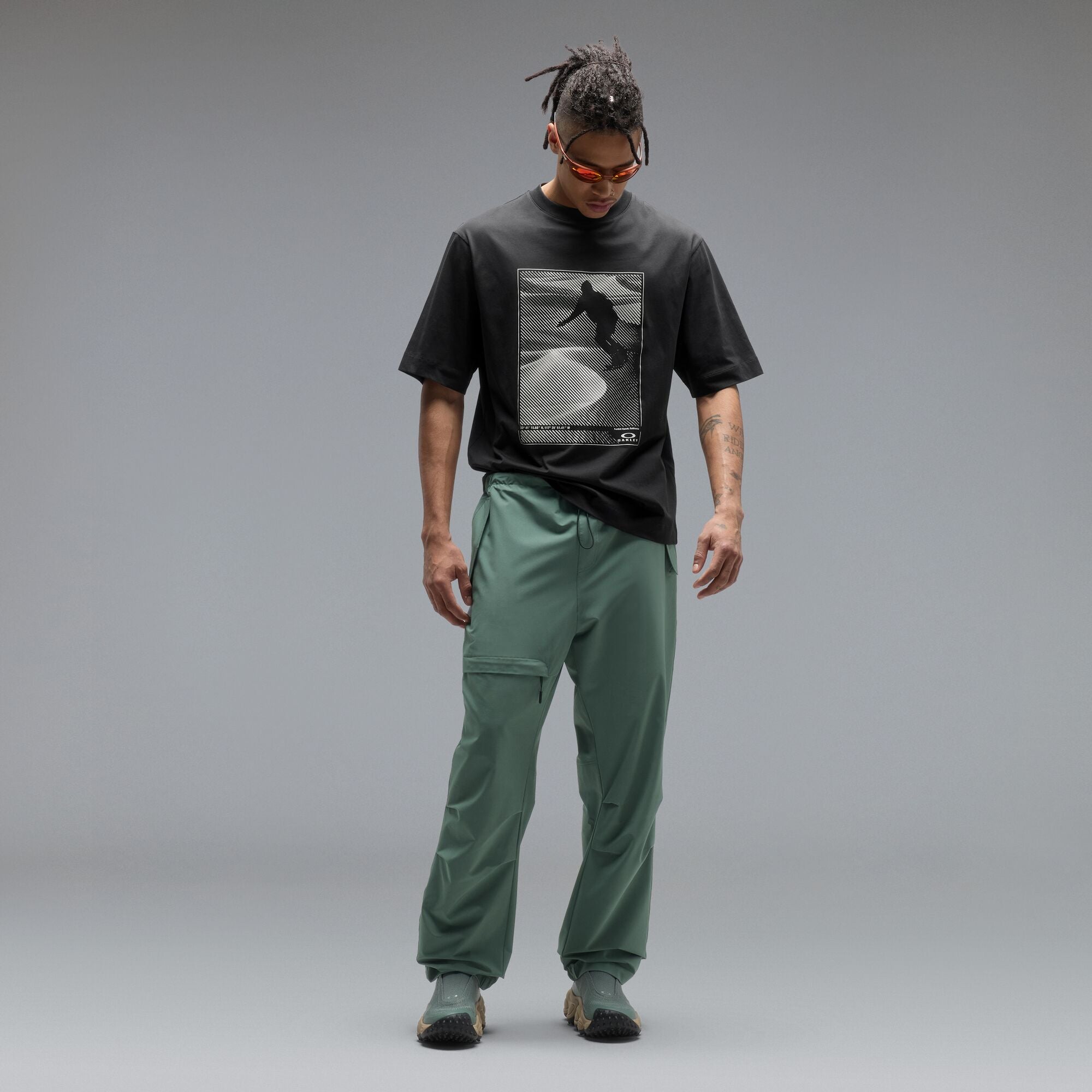 Sandboard Tee - Pitch Black