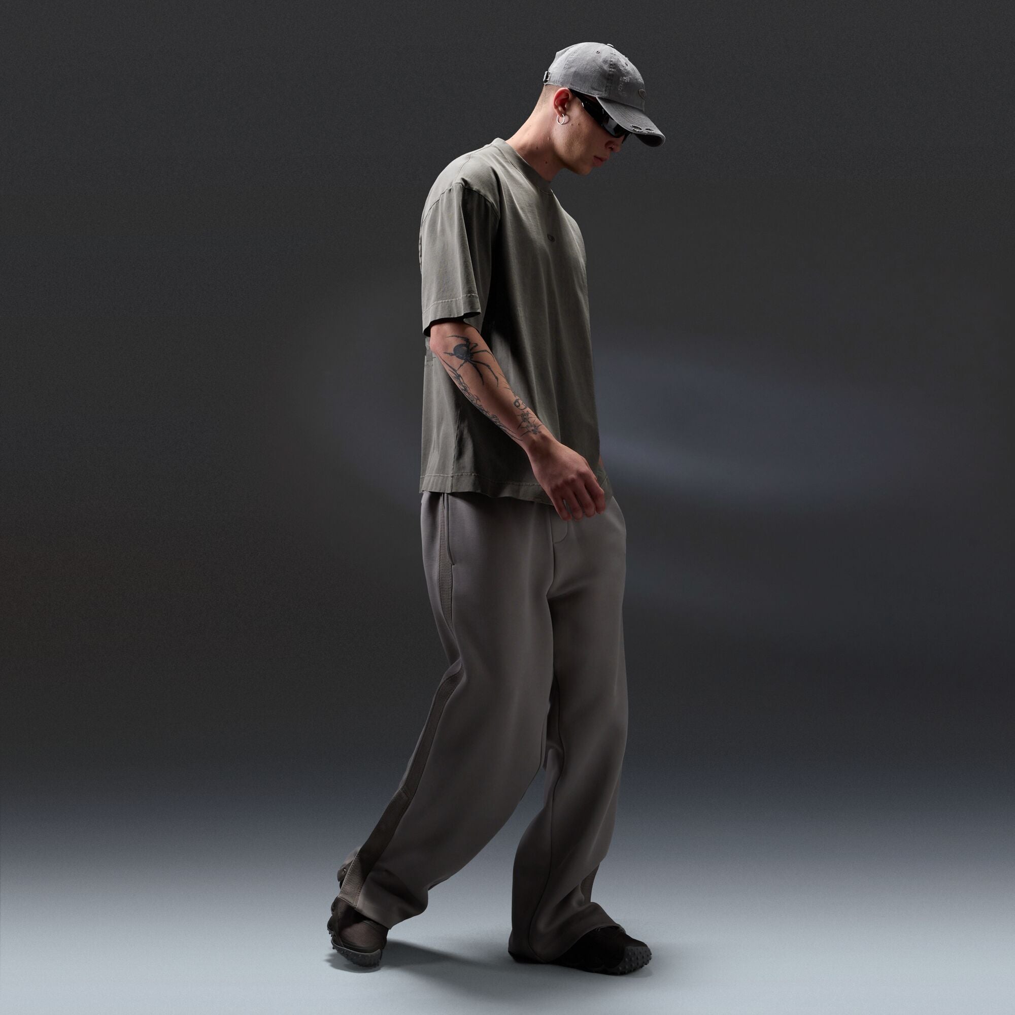 Reserve Strato One Icon Tee - Granite Gray