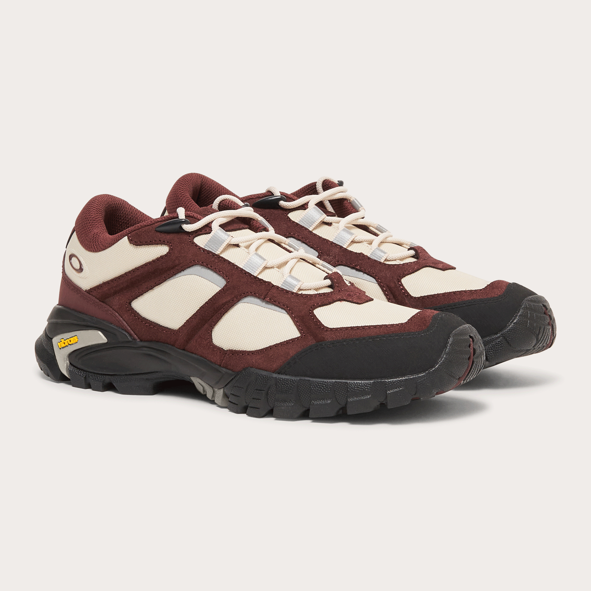 Oakley Sierra Terrain-Grenache