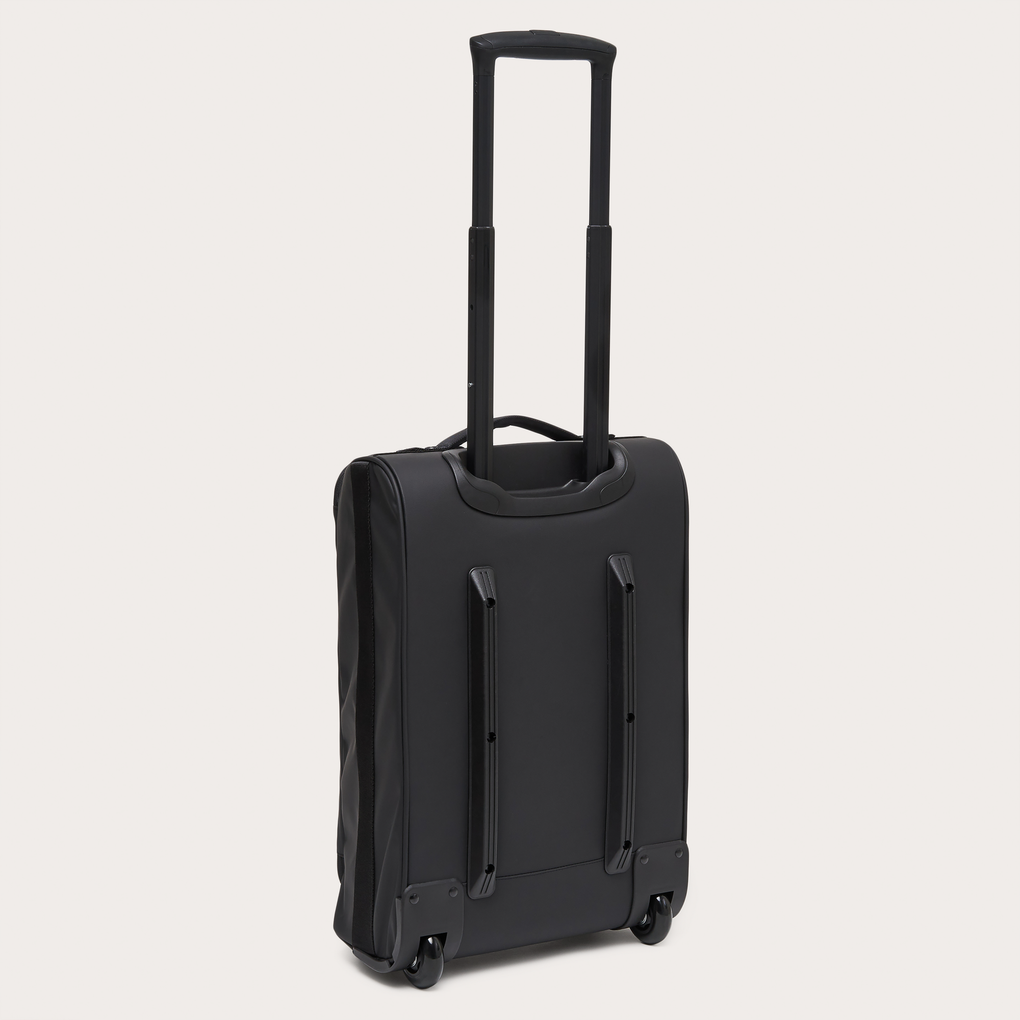 Oakley Endless Adventure Rc Carry-On-Blackout