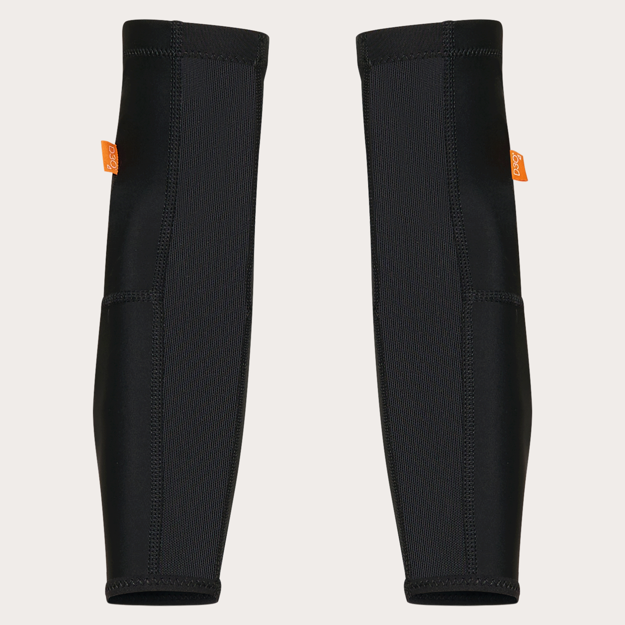 Oakley All Mountain D30 Elbow Grd-Blackout