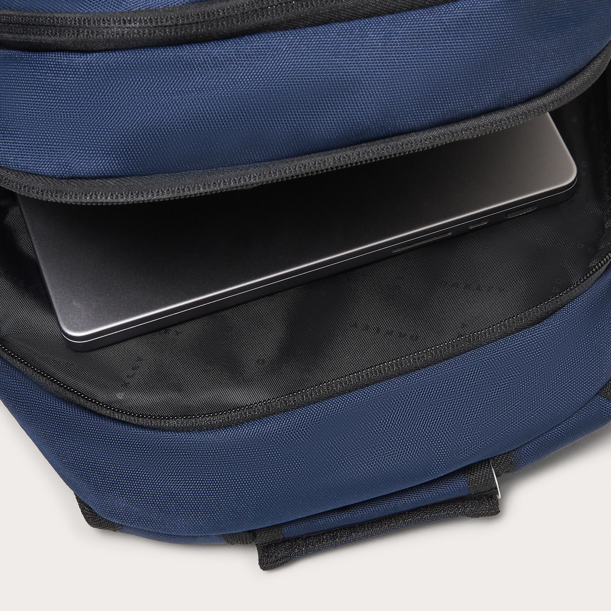Oakley Primer Rc Laptop Bag-Abyss